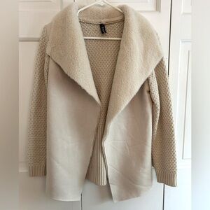 Cozy Royce Sweater Blazer off white size medium